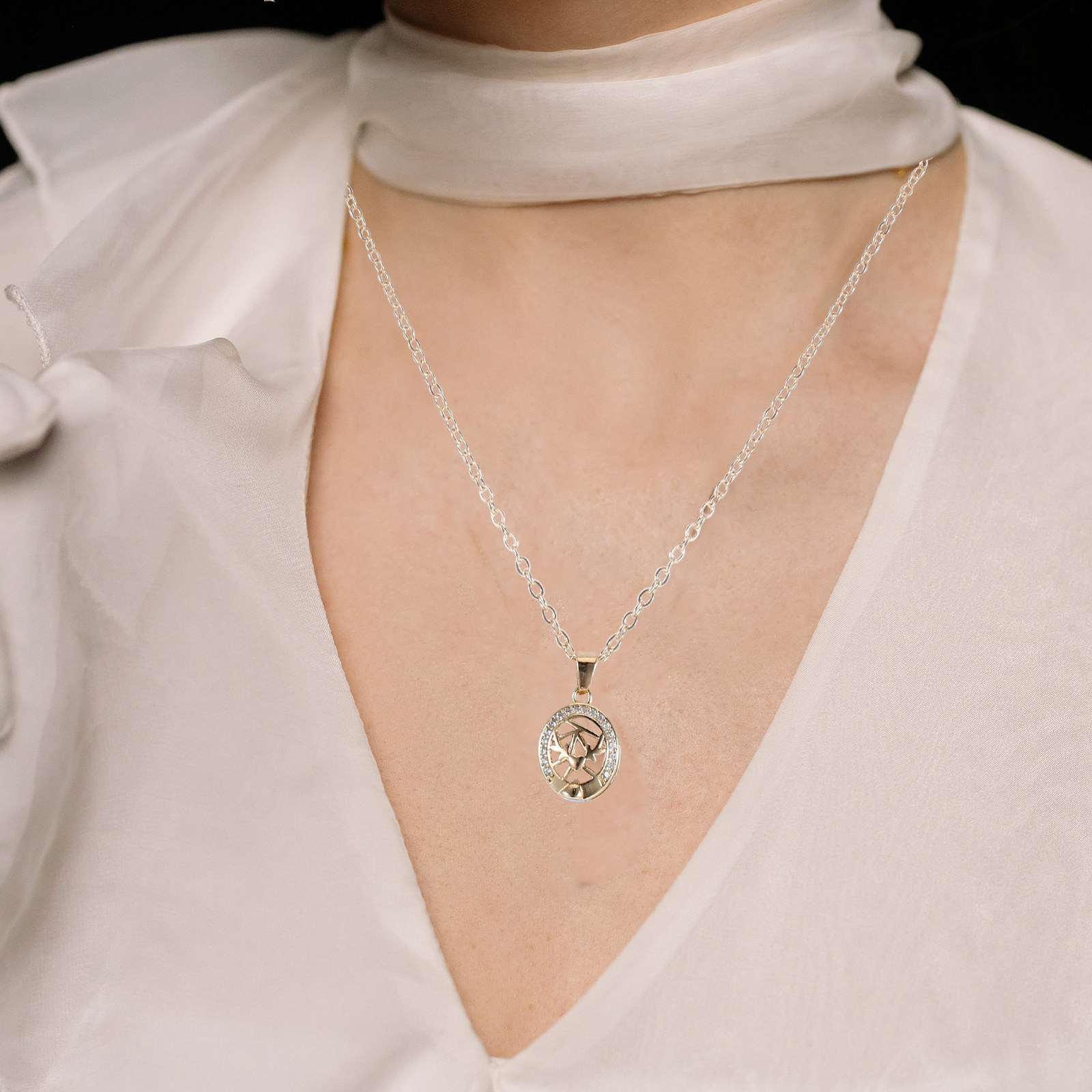 Magnetic Couple Matching Necklaces - レイヤードネックレス クラスプ マッチングチェーン ガールフレンド用 マグネットネックレス 女性用