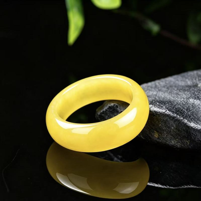 Rings - 純正A級ジェダイトリング、鮮やかな黄色と豊かな色彩、精巧な翡翠ジュエリーペンダント