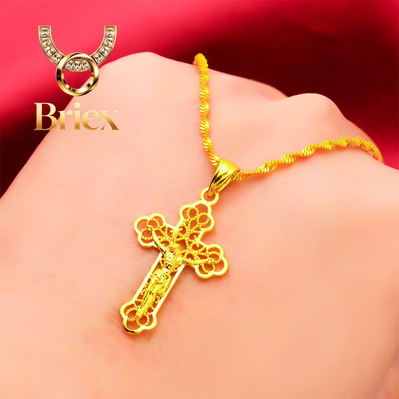 Cross Pendant Necklace Gold - Briex Jewelry Ins ヴィンテージゴールドクロスネックレス！ 24KゴールドAU999レディース、中空クロス彫刻+マットアンティーク仕上げ、重ね付けできる宗教的なデザイン