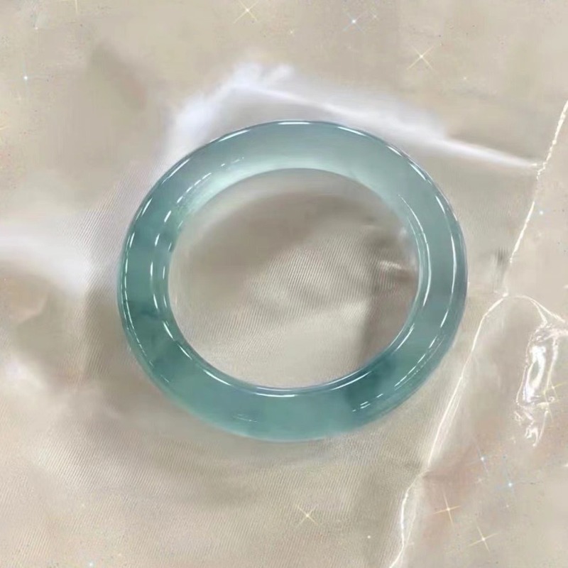 Bracelets - 天然の高品質な氷のような模様を持つ、ビルマ産の古鉱山産ガラスジェダイト、しっとりとした丸い玉のブレスレット