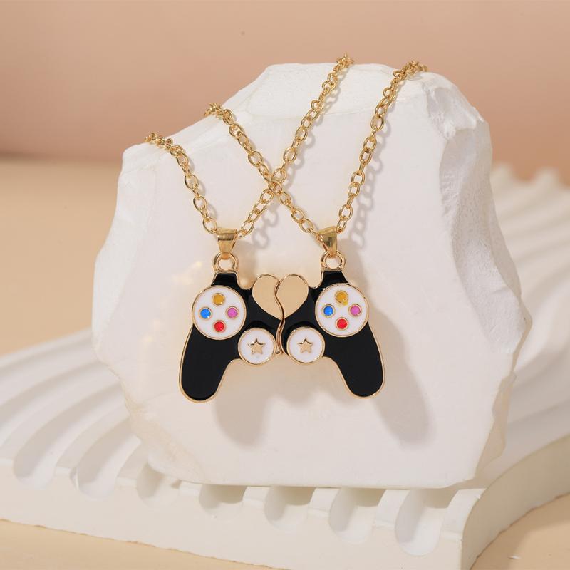 カップル用マグネティックゲームコントローラーネックレス 2個 - Magnetic Couple Matching Necklaces のレビューと価格