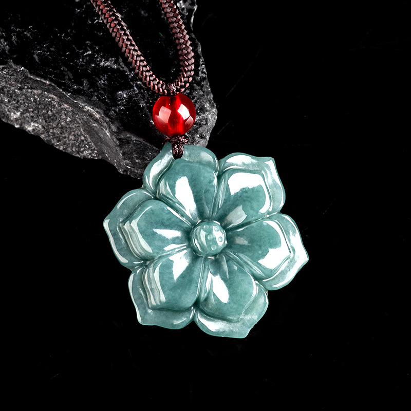 ビルマ翡翠フラワーペンダントネックレスストーンファッションア - Necklaces のレビューと価格