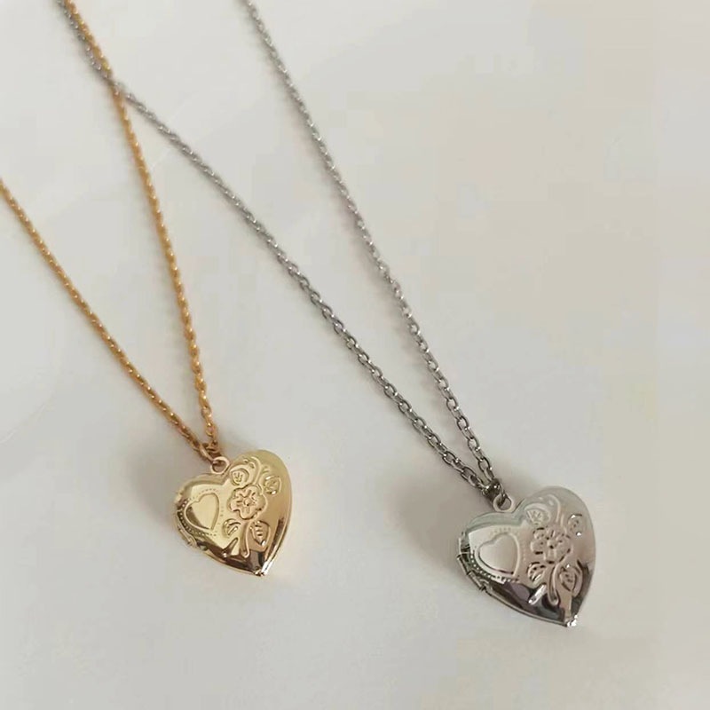 男性と女性のための小さなハート型ペンダント、写真フレーム、刻 - Heart Locket Necklace Photo のレビューと価格