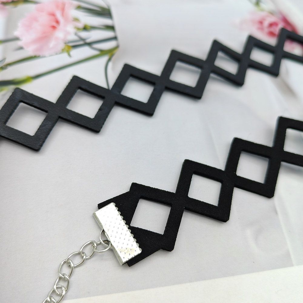 VALORANT クローブネックレス ペンダント チェーン  - Anime Pendant Necklace のレビューと価格