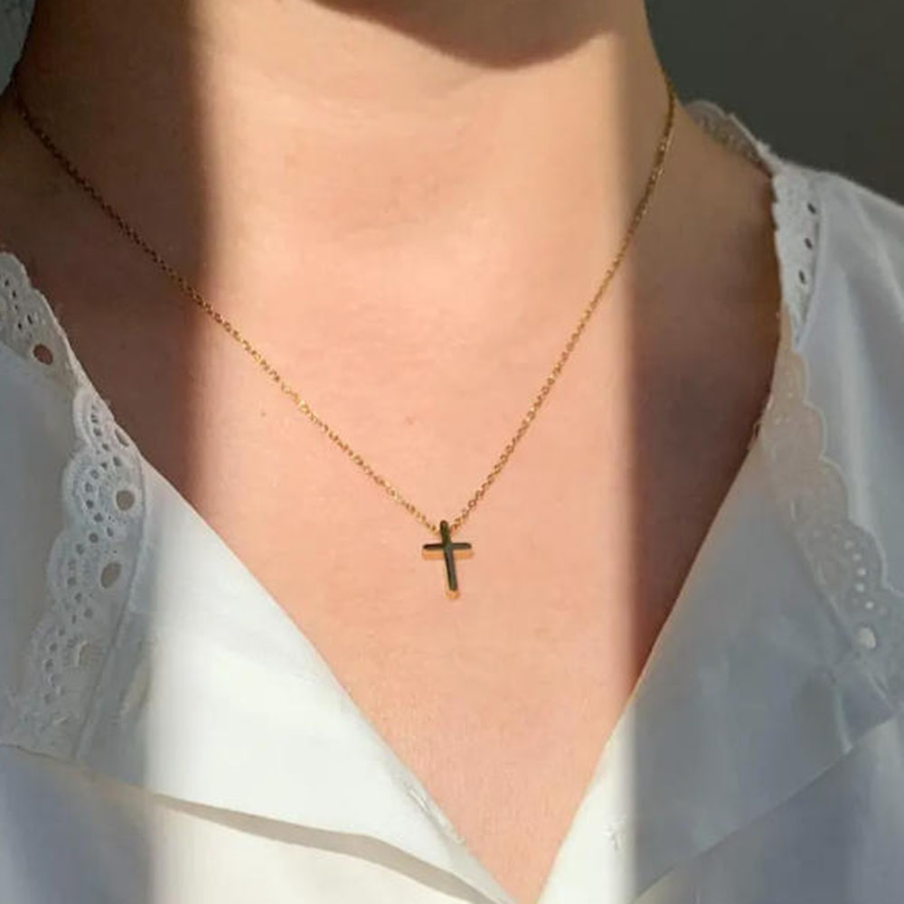 精巧なゴールドクロスネックレス、シンプルなデイリークロスペン - Cross Pendant Necklace Gold のレビューと価格