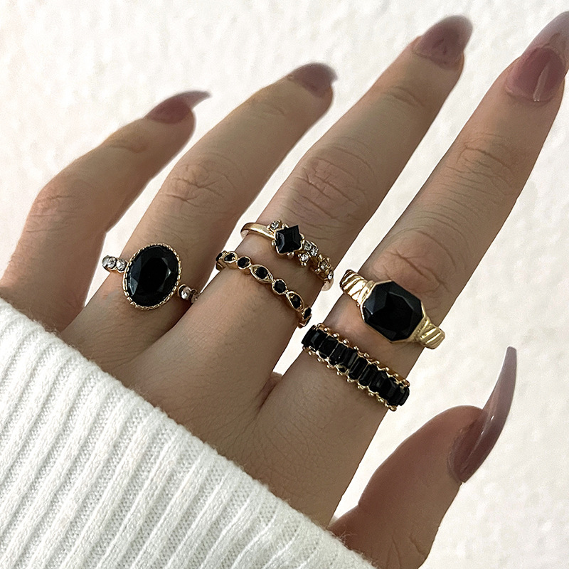 レトロブラッククリスタルストーンリングセット女性のためのヴィ - Vintage Punk Knuckle Rings Set のレビューと価格